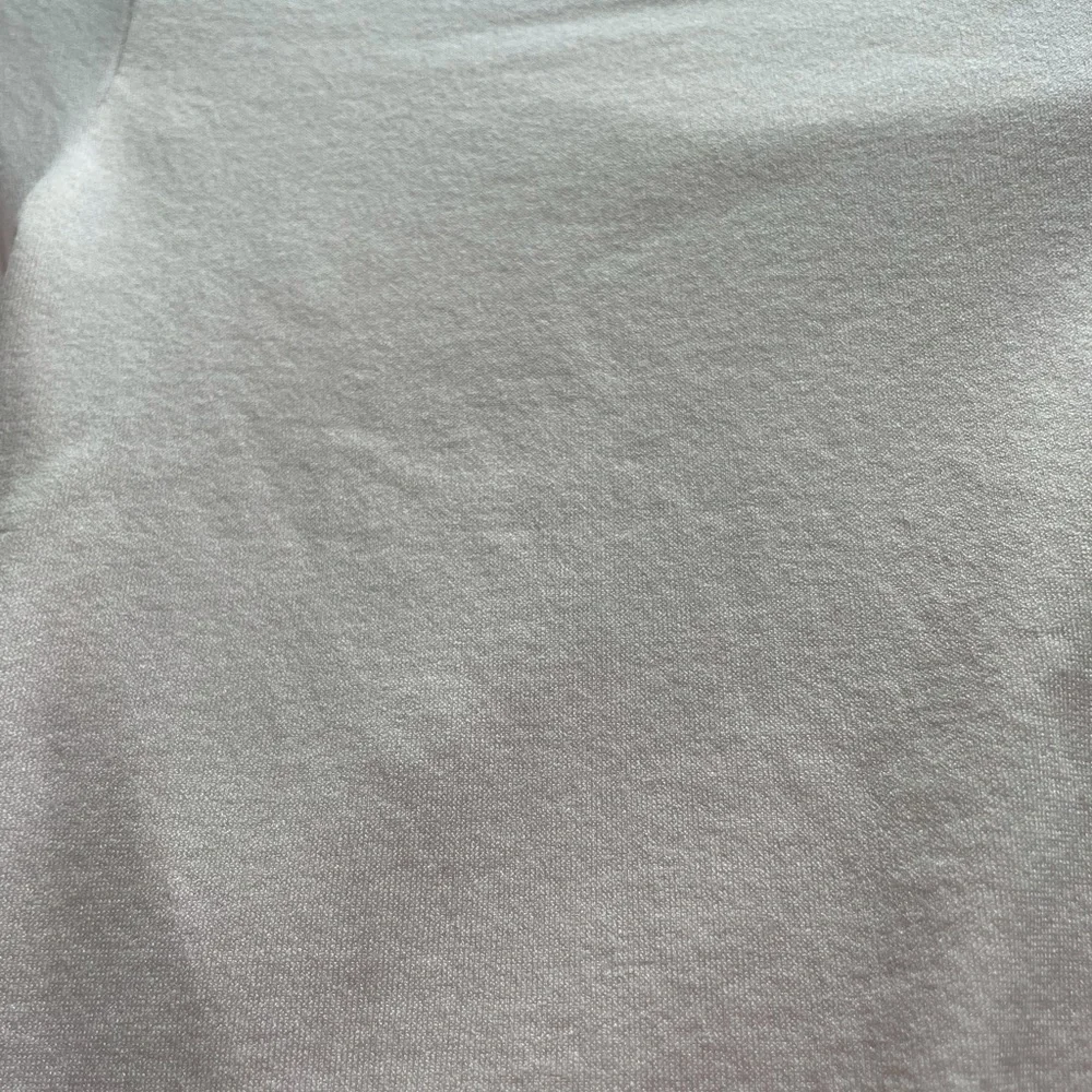 Light pink basic tee - Picture 2 of 2